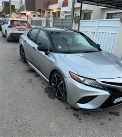 تۆیۆتا کامری